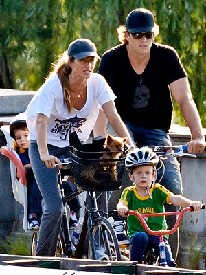 Gisele Bundchen, Tom Brady Bike with Kids in Boston: Pictures