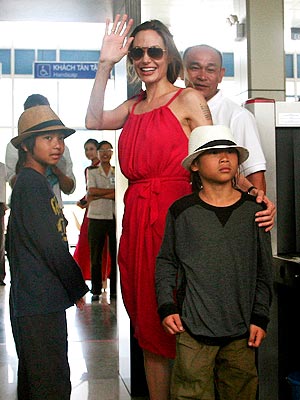 Angelina Jolie and Brad Pitt's Family Trip to Vietnam: Pictures