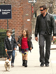 Puppy Playdate Alert! The Jackmans Stroll with the Hargitays