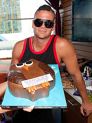 Mark Salling Birthday Owl Cake (PHOTO)