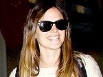Stars' Airport Style | Rachel Bilson