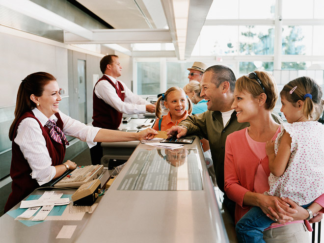 6 Ways to Make Family Holiday Travel Easier