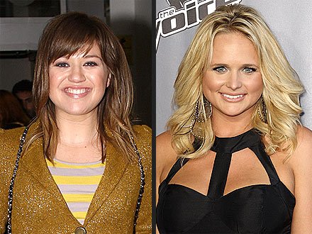 Kelly Clarkson & Miranda Lambert Meet Up for Dinner with Pals | Kelly Clarkson, Miranda Lambert
