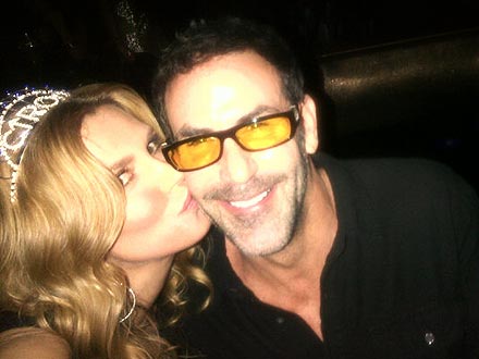 Brandi Glanville on Non-Legal Marriage: 'Suck It'