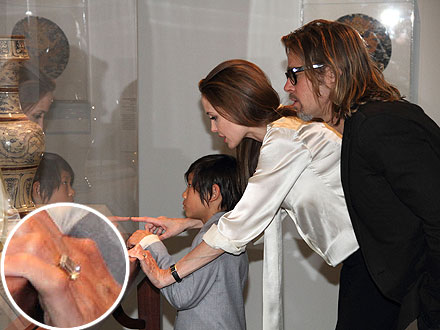 Angelina Jolie Wearing an Engagement Ring, Jeweler Says | Angelina Jolie, Brad Pitt