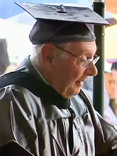 85-Year-Old WWII Vet Receives College Degree