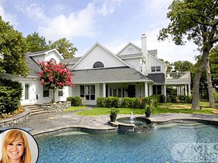 Kelly Clarkson's Texas Home for Sale