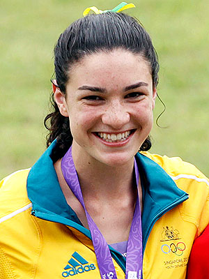 Australian Runner Michelle Jenneke's Pre-Race Ritual Is Viral Smash