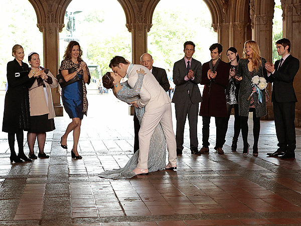 Gossip Girl Series Finale - Gossip Girl's Identity Revealed