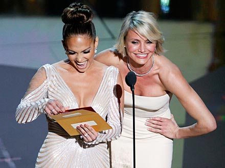 Academy Awards: Oscars Jennifer Lopez Possible Wardrobe Malfunction Explained