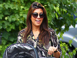 Star Tracks: Star Tracks: Monday, May 28, 2012 | Kourtney Kardashian