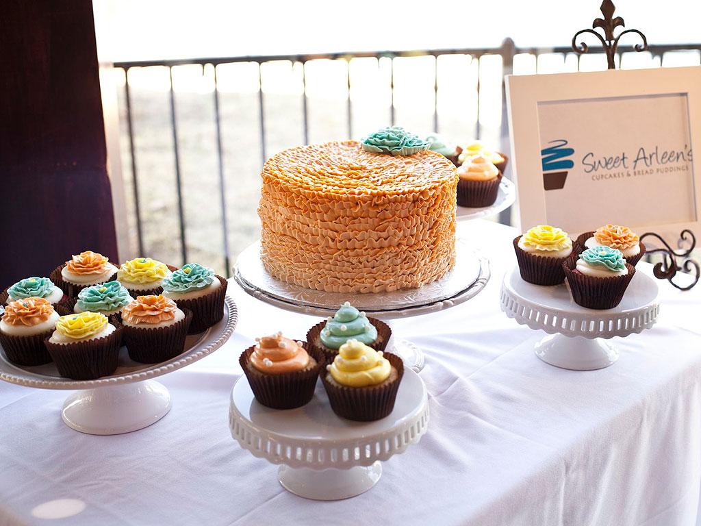 Beverley Mitchell's Chic & Cheery Baby Shower