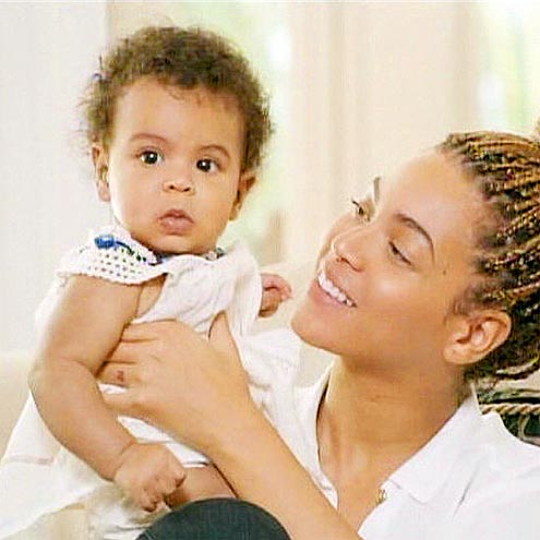 Peek-a-Blue – Ivy!
