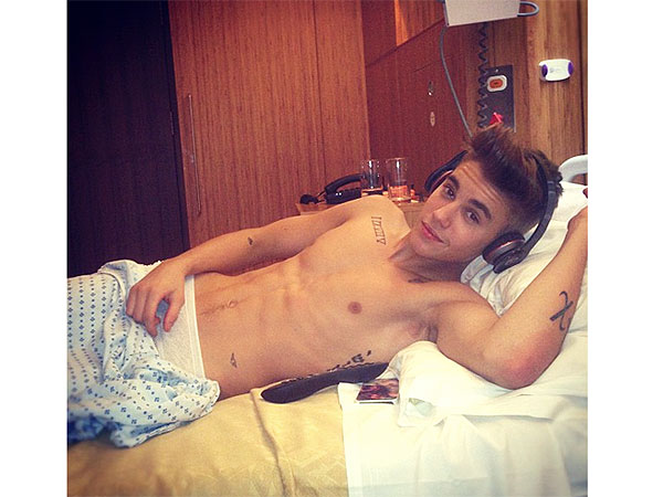 Justin Bieber Collapses On Stage, Is Sent to Hospital