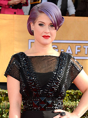 Kelly Osbourne Remains Hospitalized for Tests After Seizure