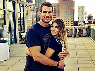 The Bachelor's AshLee Frazier Shares a Cuddly Photo with Brad Womack | AshLee Frazier, Brad Womack