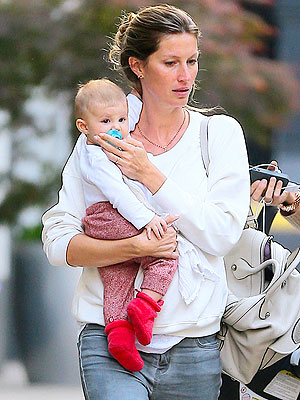 Gisele Bündchen Takes Baby Vivian for a Stroll