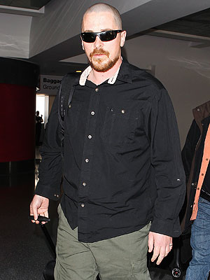 Christian Bale Is Bigger, Bald – and Barely Recognizable: PHOTO | Christian Bale