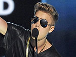 Justin Bieber Booed at Billboard Music Awards