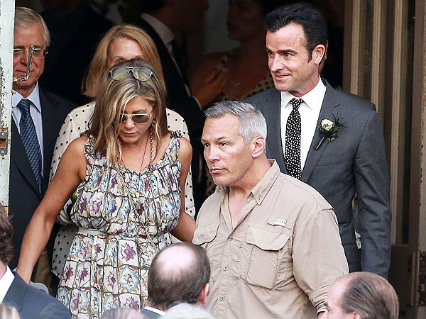 Jennifer Aniston, Justin Theroux Are Guests at Lake Bell's Wedding