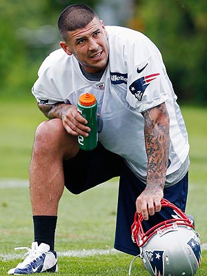 Aaron Hernandez Pleads Not Guilty to First-Degree Murder, Weapons Charges
