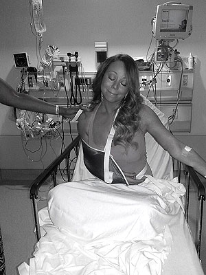 Mariah Carey Wears a 'Fashionable Sling' for Shoulder Injury
