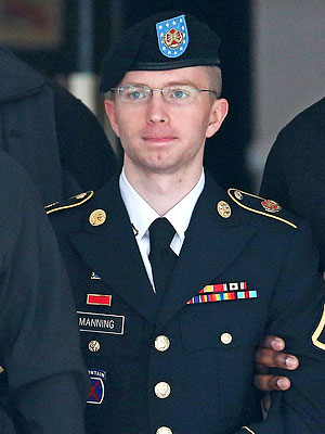 Bradley Manning: 'I Am Chelsea Manning. I Am Female'