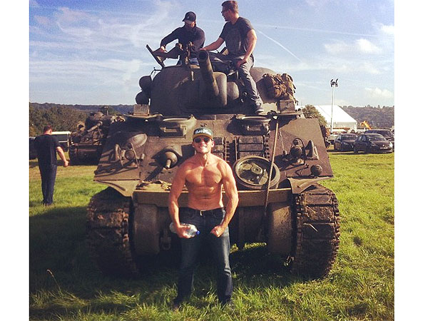 Scott Eastwood Flaunts Shirtless Pic, Flexes His Big Guns on Set of Fury