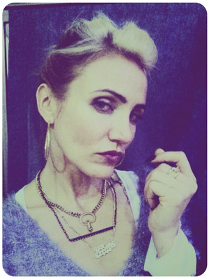 Cameron%20Diaz%20as%20Annies%20Miss%20Hannigan:%20See%20the%20First%20Photo