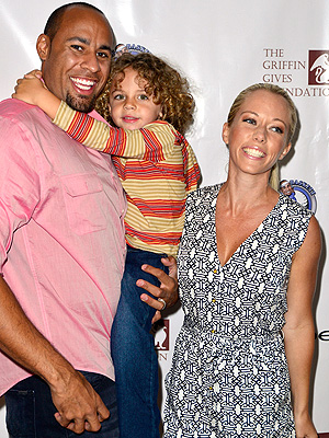 Star Tracks: Star Tracks: Friday, May 17, 2013 | Hank Baskett, Kendra Wilkinson