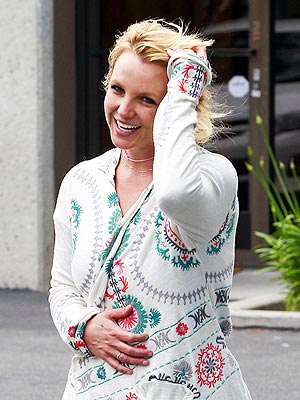 Star Tracks: Star Tracks: Monday, May 20, 2013 | Britney Spears