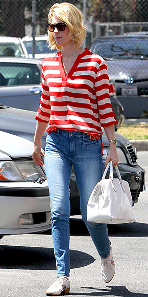 Love Her Outfit!