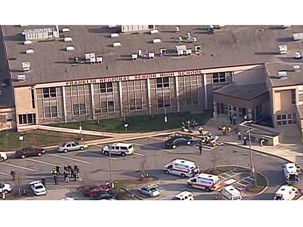 Student Who Pulled Fire Alarm During Stabbing Spree Posts Hospital Selfie