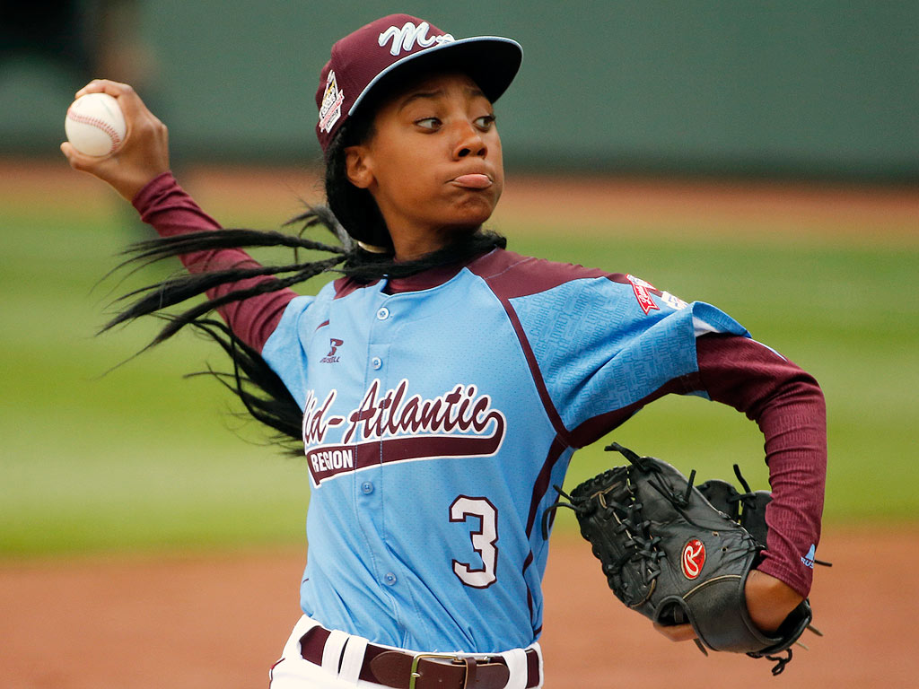 mone-davis-1024.jpg