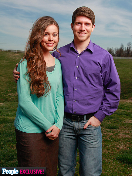 Jessa Duggar And Husband Ben Seewald Kiss In New Instagram Pic Wedding Ben Seewald Jessa