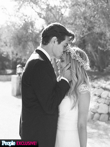 All the Details on Ashley Tisdale's 'Rustic and Romantic' Wedding