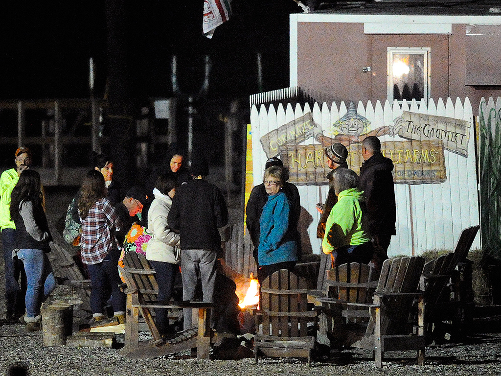 Halloween Hayride Accident in Maine Kills Teen, Injures 22