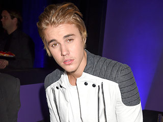 PHOTO: Justin Bieber Gets Close to Kendall Jenner