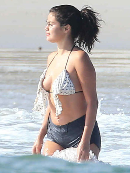 from Rex selena gomez shows her tiffany hartley nude pic