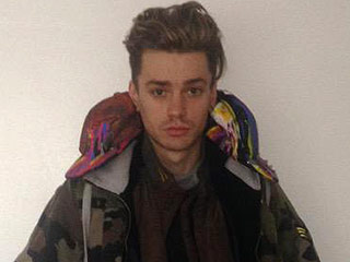 Boy Band Singer Collapses Mid-Flight After Wearing All His Clothes to Avoid Extra Baggage Fees