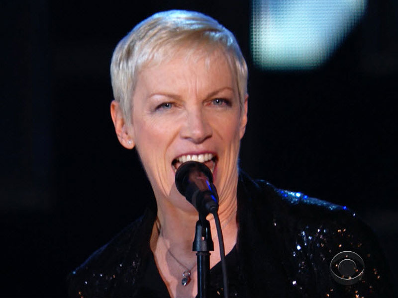 Grammys 2015 Annie Lennox Performs onstage with Hozier