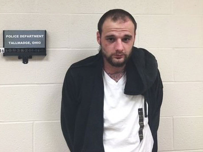 Fugitive Allegedly Chews of Fingerprints to Avoid Being Identified During Arrest