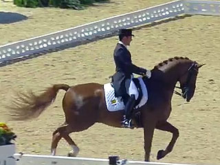 WATCH: Carlos Santana in Rio? Spain's Severo Jurado López and His Horse Trot to 'Smooth' in Dressage Competition