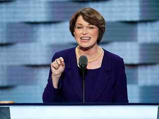 Senator Amy Klobuchar Fights the 400 Percent Price Hike of EpiPens and Shares Her Emotional Story of Her Daughter's Allergic Attack