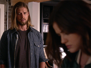 WATCH: Aria Drops a Bomb on Jason – Find Out PLL's Latest Shocking Revelation
