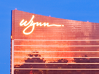 Hawaii Woman Wins $10.7M Jackpot Playing a Penny Slot at Wynn Las Vegas