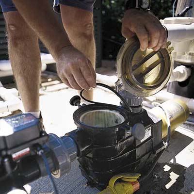 Clearing the filtration system