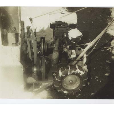motor snow thrower  