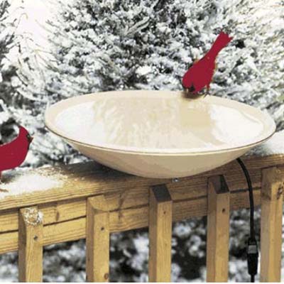 Heated bird bath