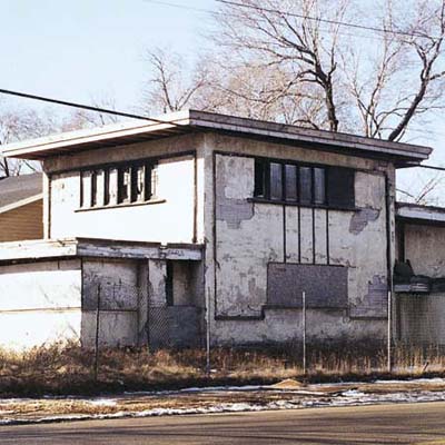 Frank Lloyd Wright home destroyed by fire